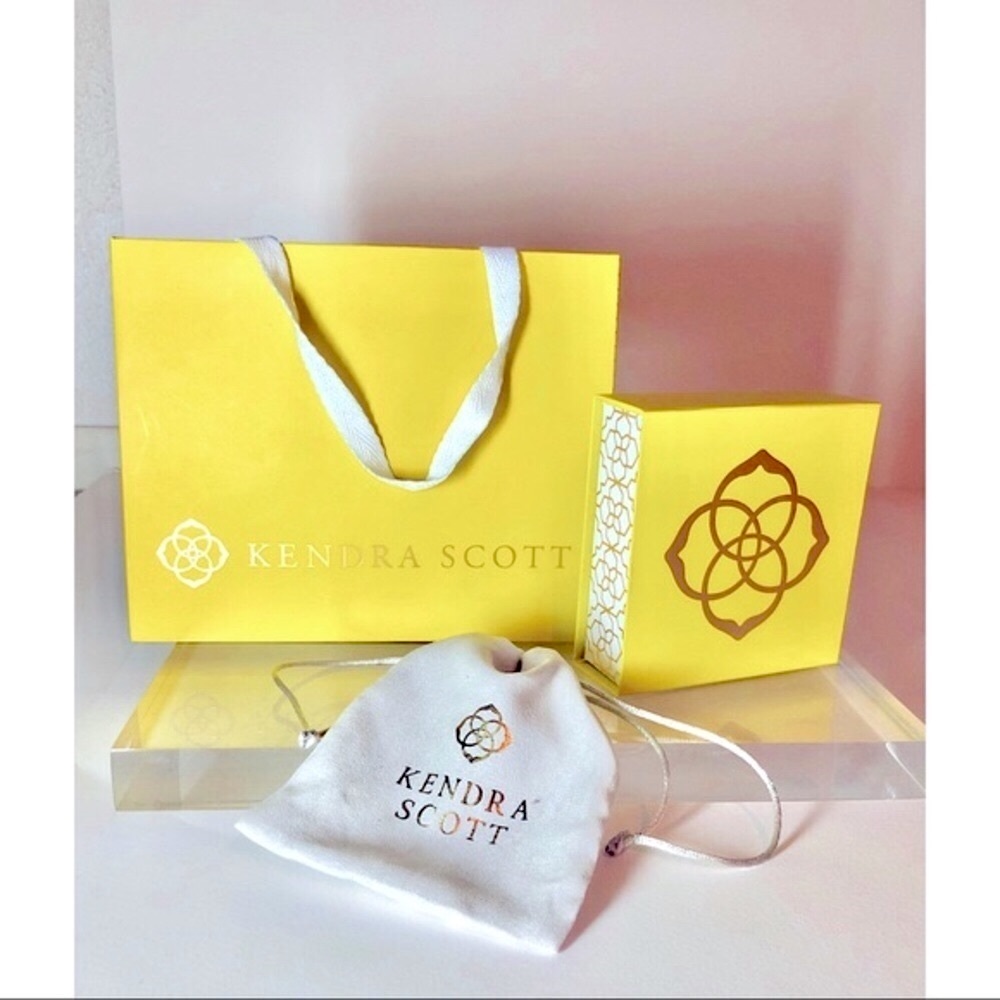 Kendra Scott Gift Box Bundle